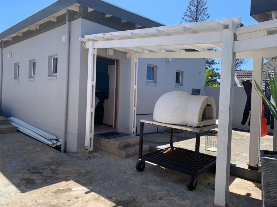  Bedroom Property for Sale in Nahoon Eastern Cape